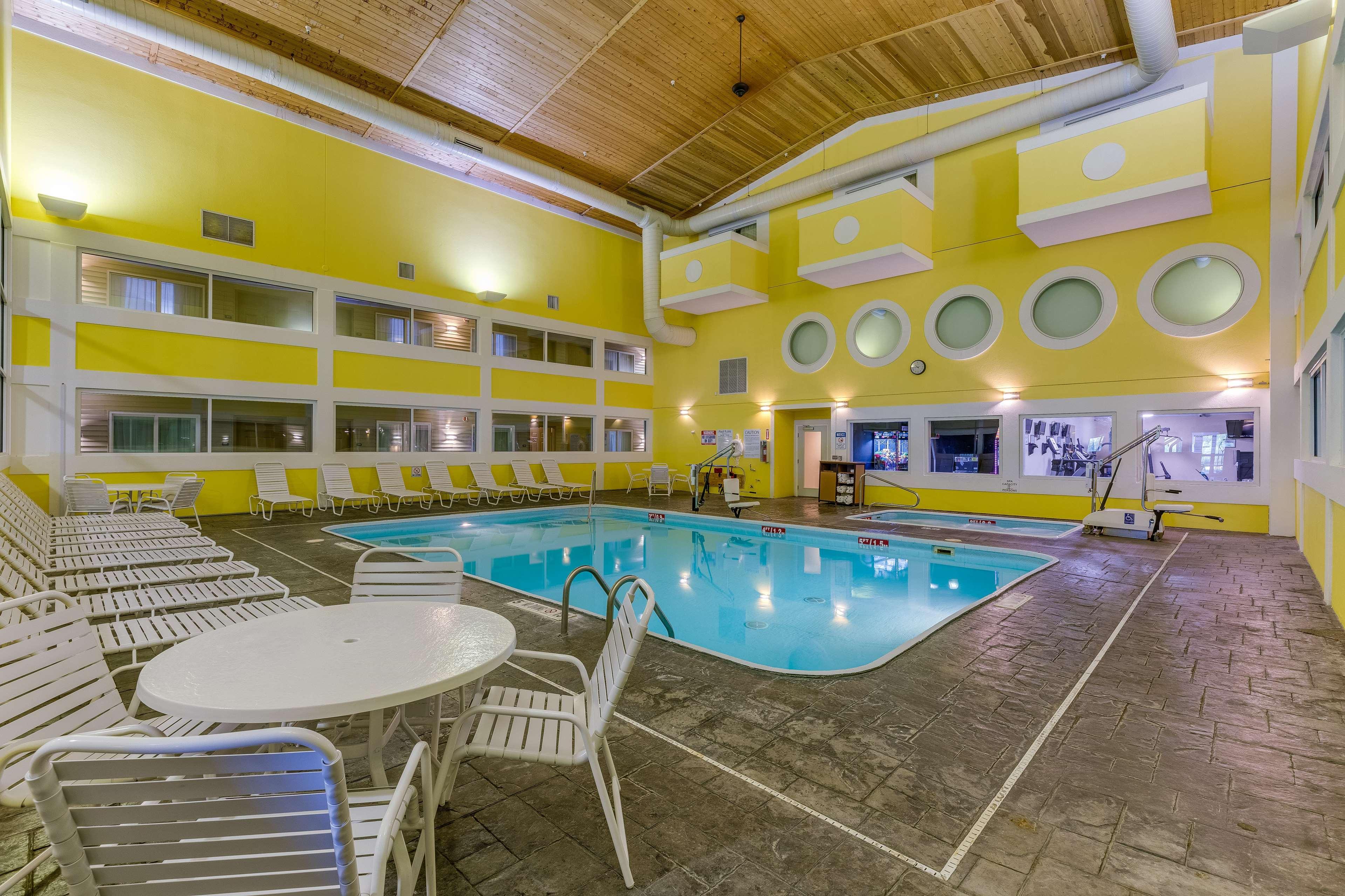 Best Western Lakewinds Ludington Ngoại thất bức ảnh