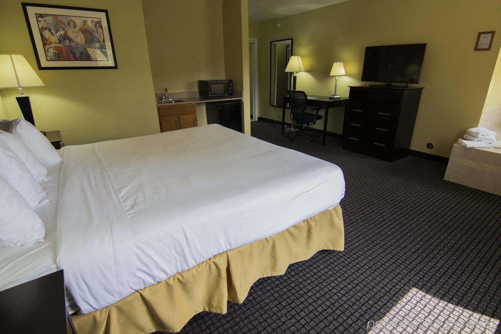 Best Western Lakewinds Ludington Ngoại thất bức ảnh